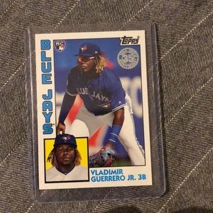 Vladdy Jr rookie card